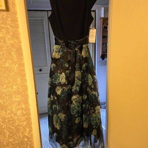Fancy Dress NWT, 14W, Blues- Floral